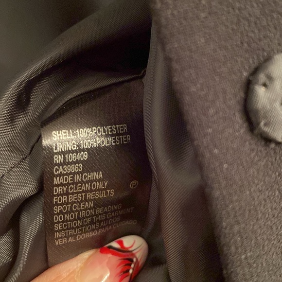 Dressy jacket with design around neck & sleeves. Snaps in front - Picture 7 of 7